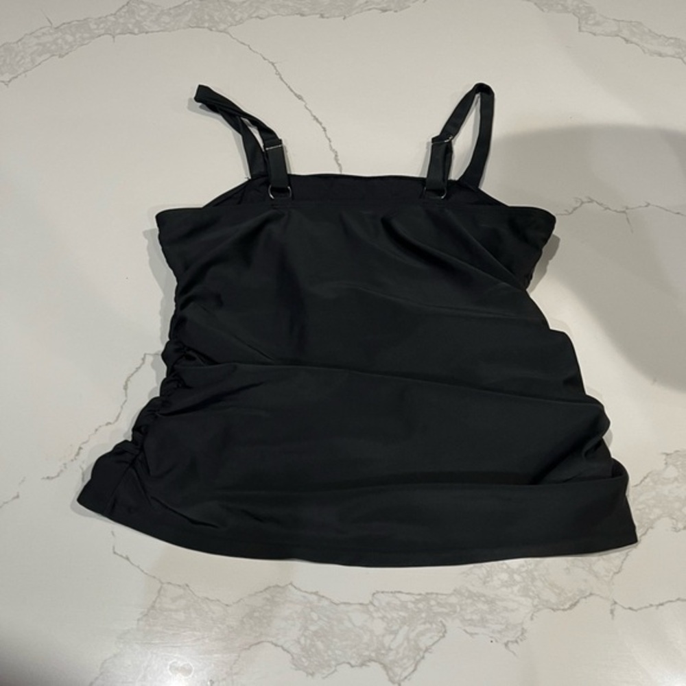 Black Women's Swimsuit Top Built In Bra 1XL